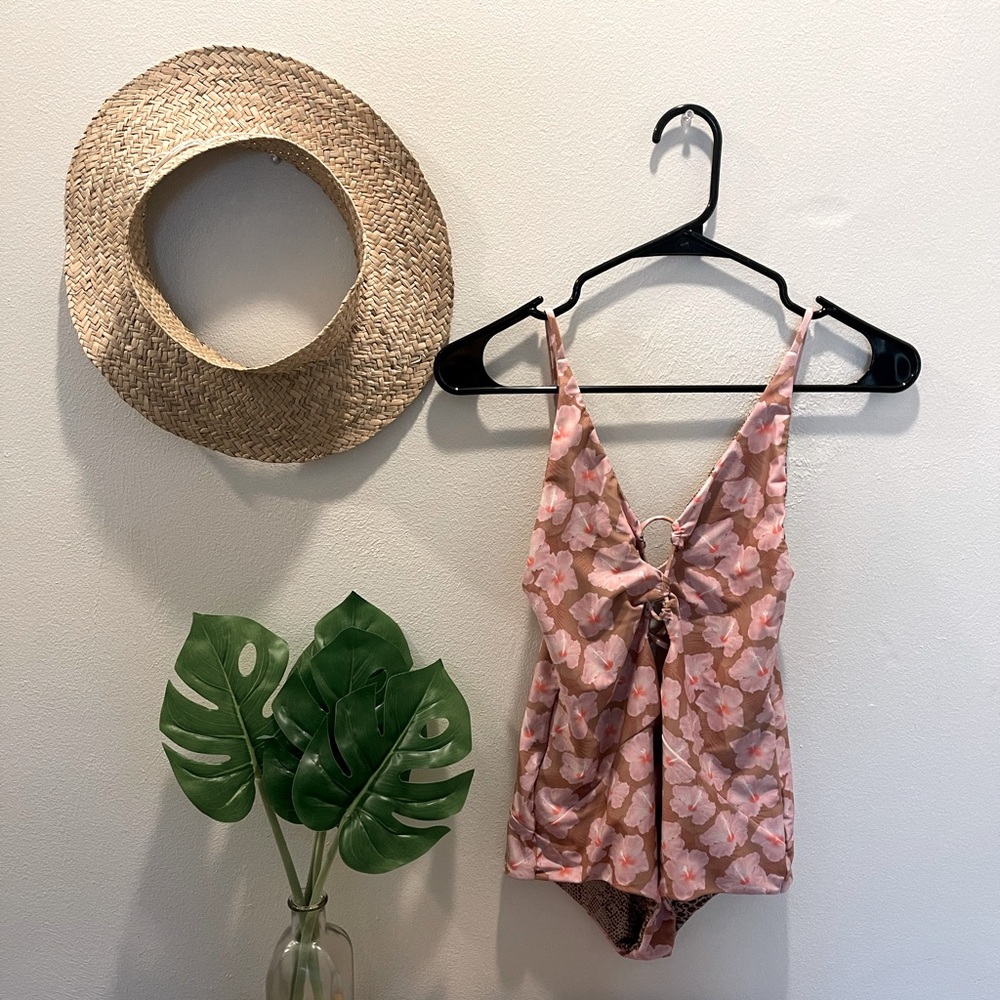 Acacia Mahalo Capsule Kokomo